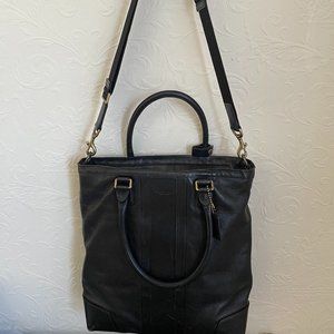 COACH Black genuine leather tote bag